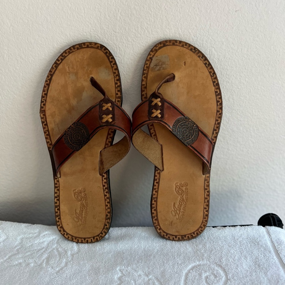 Anay Pe Sandals Hand Tooled Embossed Leather Made in Mexico Men’s